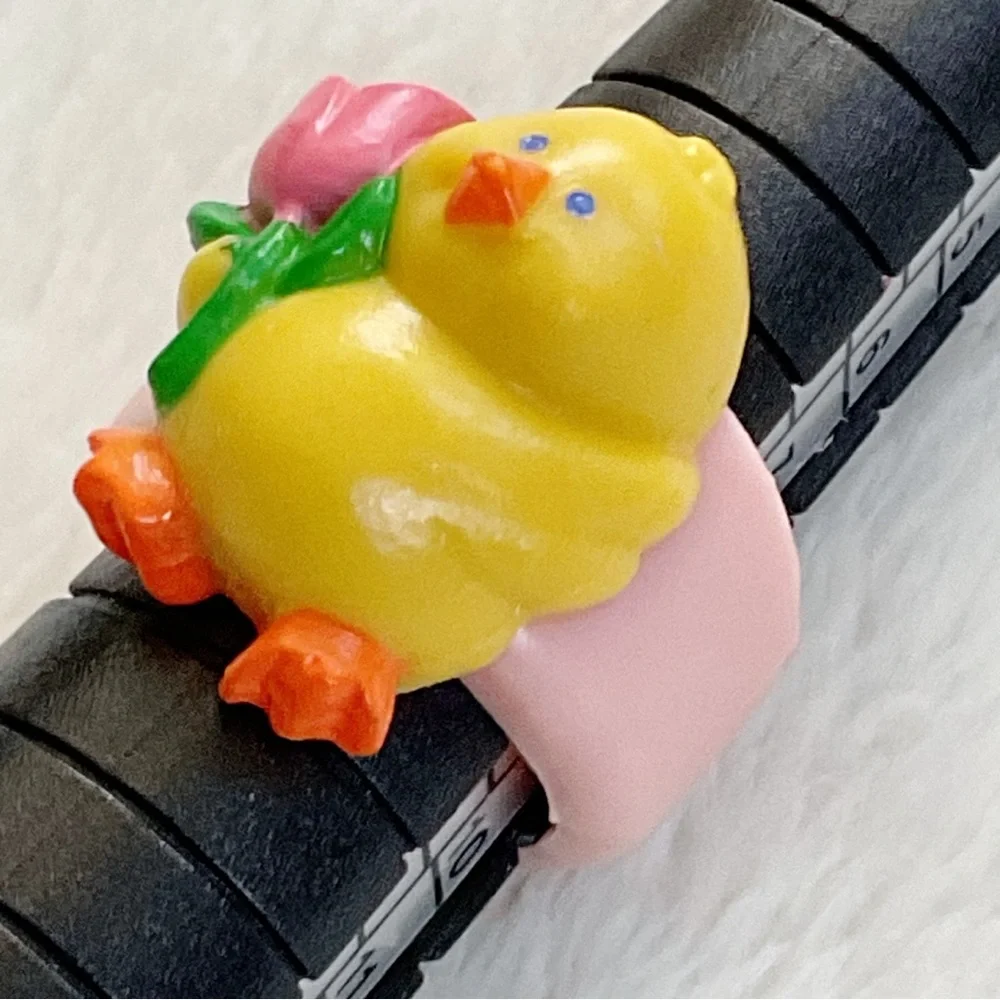 Vintage Russ Chick Ring Plastic Easter Novelty Pink Band